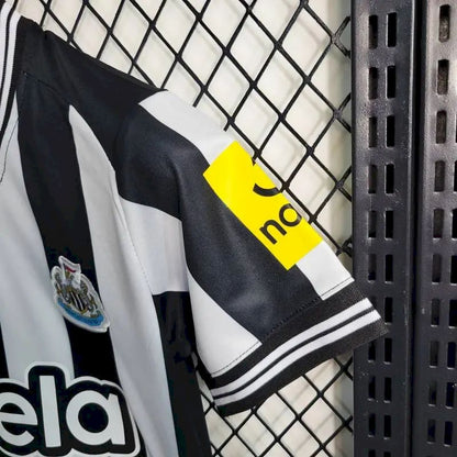 Kit Infantil Newcastle United 2023/24