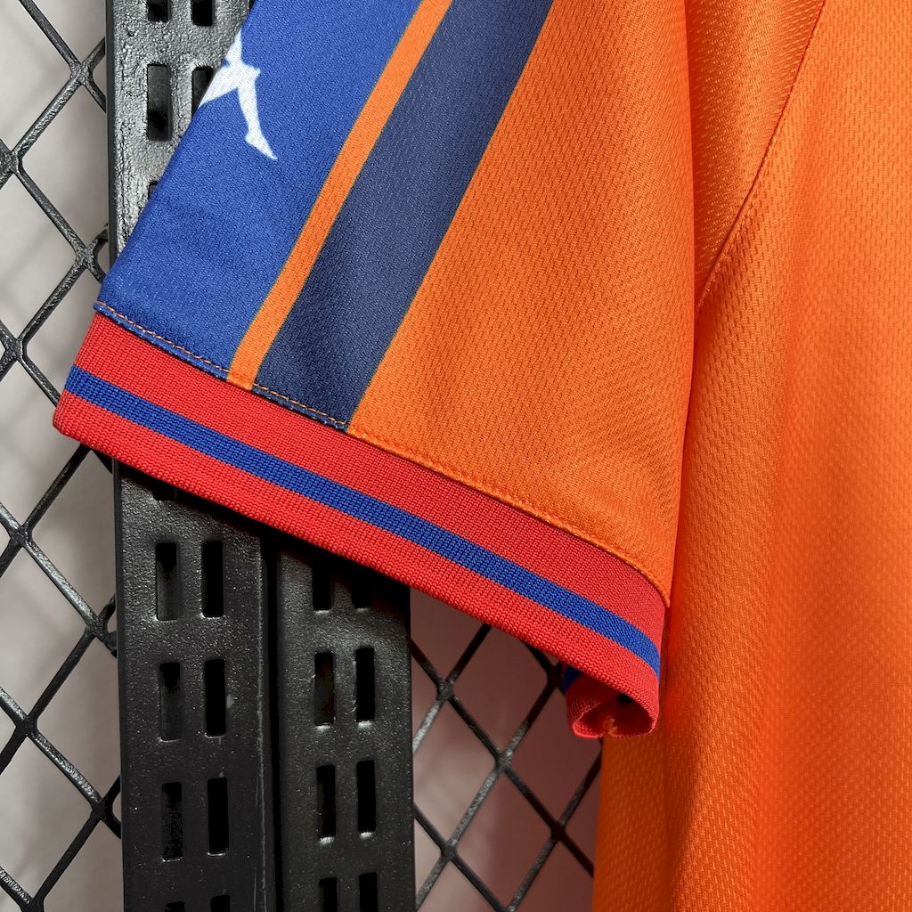 Camisa retrô alternativa do Barcelona 1997/98