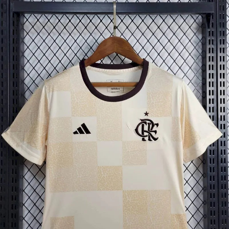 Camisa feminina pré-jogo do Flamengo 2024/25