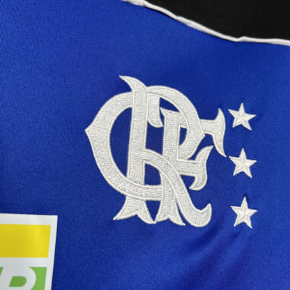 Camisa retrô azul de goleiro do Flamengo 1999