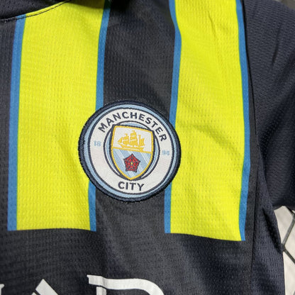 Kit reserva infantil Manchester City 2024/25