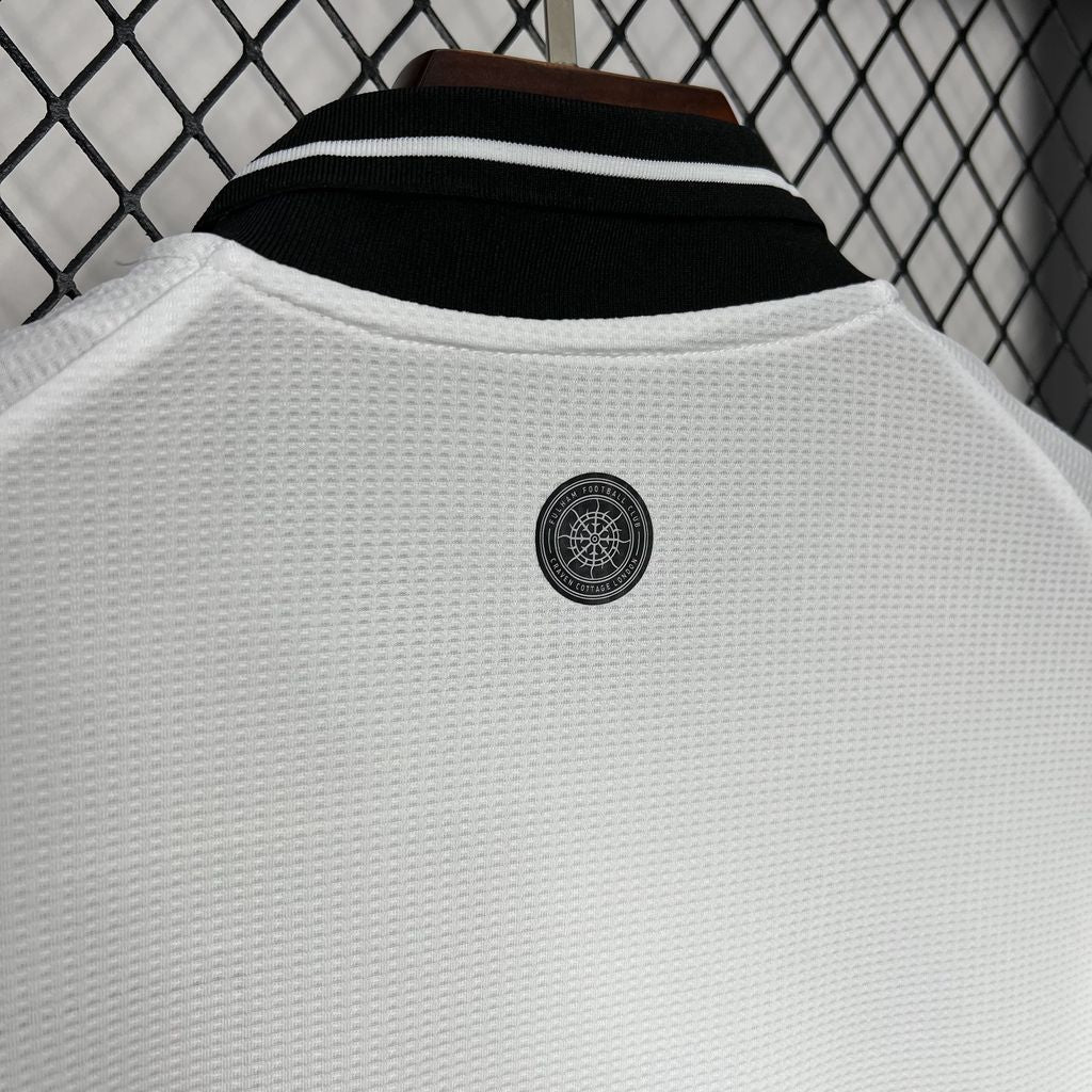 Camisa titular do Fulham 2024/25