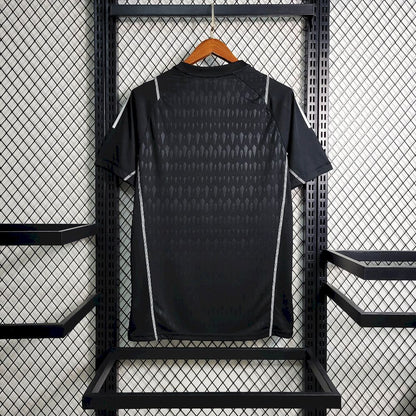 Men's Internacional 2023/24 Goalkeeper Jersey