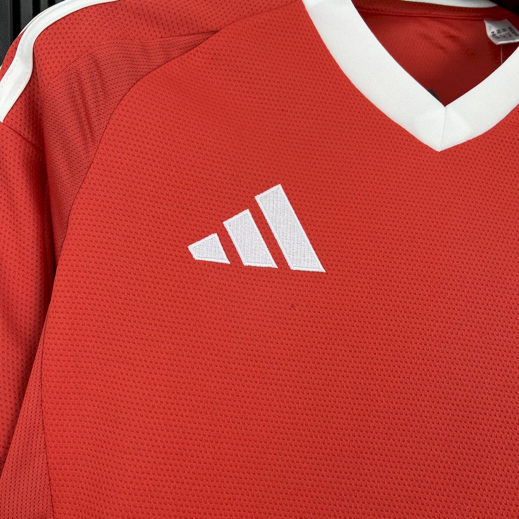 Camisa titular do Internacional 2025/26