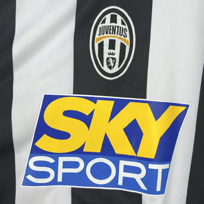 Camisa retrô titular da Juventus 2004/05