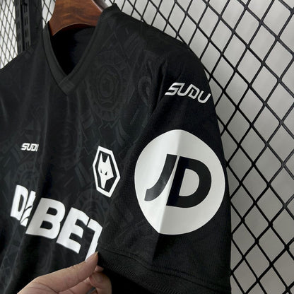 Men's Wolverhampton 2025/26 Goalkeeper Jersey