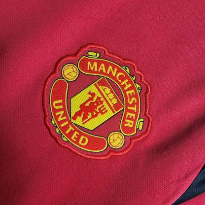 Camisa de treino pré-jogo do Manchester United 2023/24