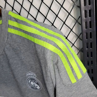 Camisa retrô reserva do Real Madrid 2015/16