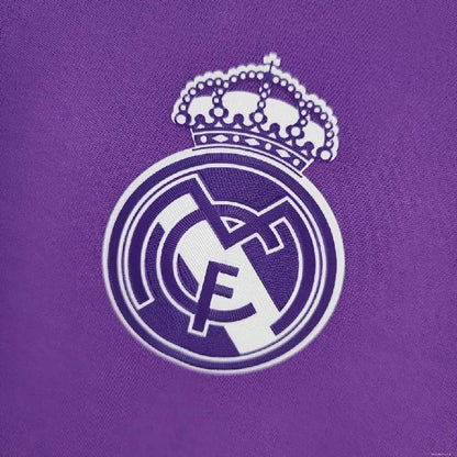 Camisa retrô reserva do Real Madrid 2016/17