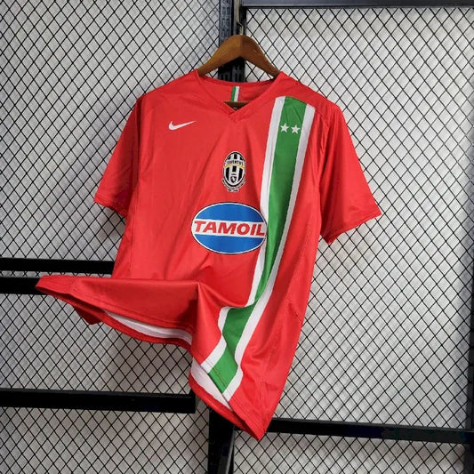 Juventus 2005/06 Away Retro Jersey