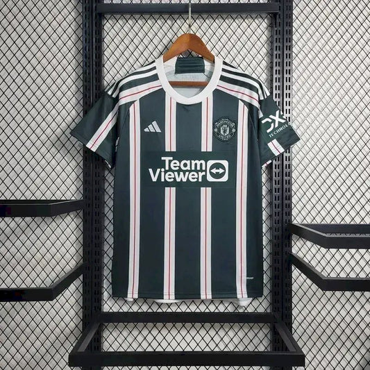 Camisa reserva do Manchester United 2023/24