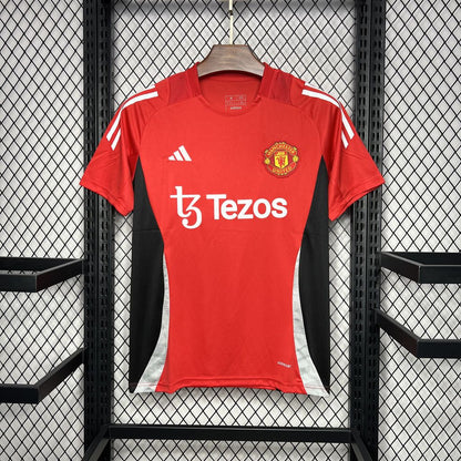 Camisa vermelha pré-jogo Manchester United 2024/25