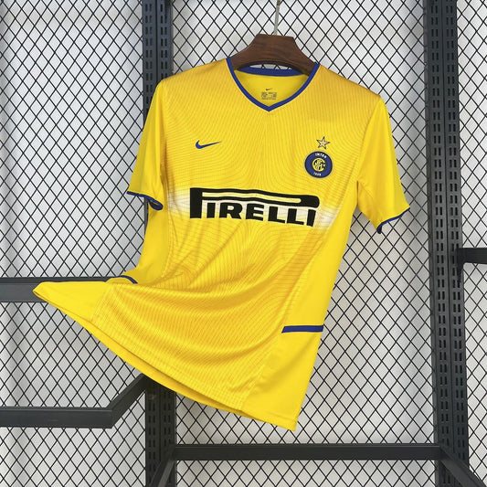 Camisa Retro Terceira do Inter de Milão 2002/03