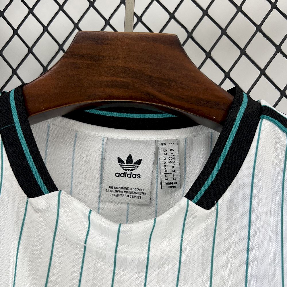 Men's Liverpool 2025/26 Adidas Originals Jersey