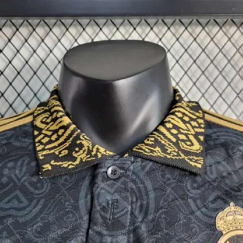 Camisa Real Madrid 2023/24 Classic Edition Versão Jogador 2