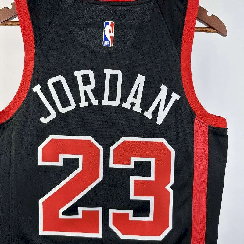Camisa Michael Jordan Preta Masculina 2024 – Edição City