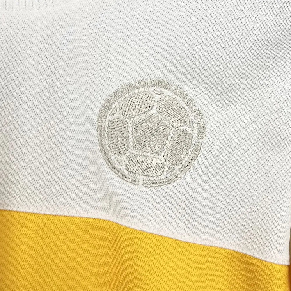 Camisa feminina comemorativa do centenário da Colômbia 2024/25