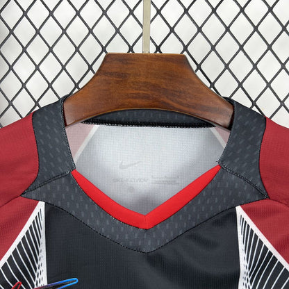 Camisa Barcelona 2025/26 preta e vermelha edição especial (com Liga dos Campeões)