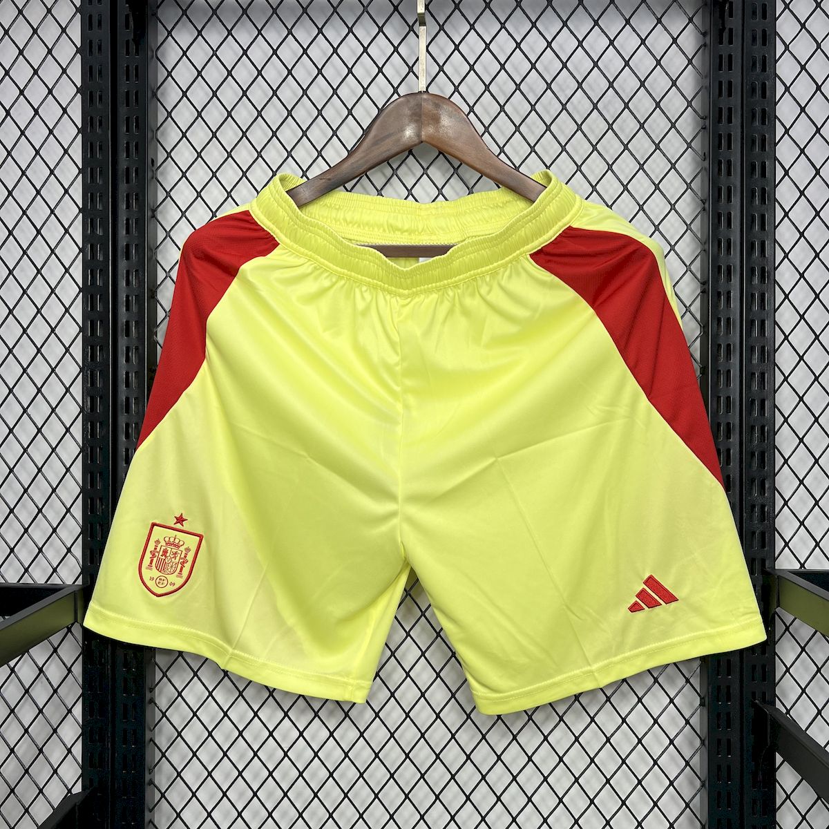 Men's Spain 2024/25 Away Shorts