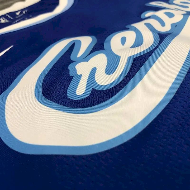 Camisa Anthony Davis Masculina Azul Versão Jogador – Edição Clássica Retro Conjunta