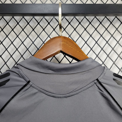 Camisa Retro Terceiro Real Madrid 2005/06