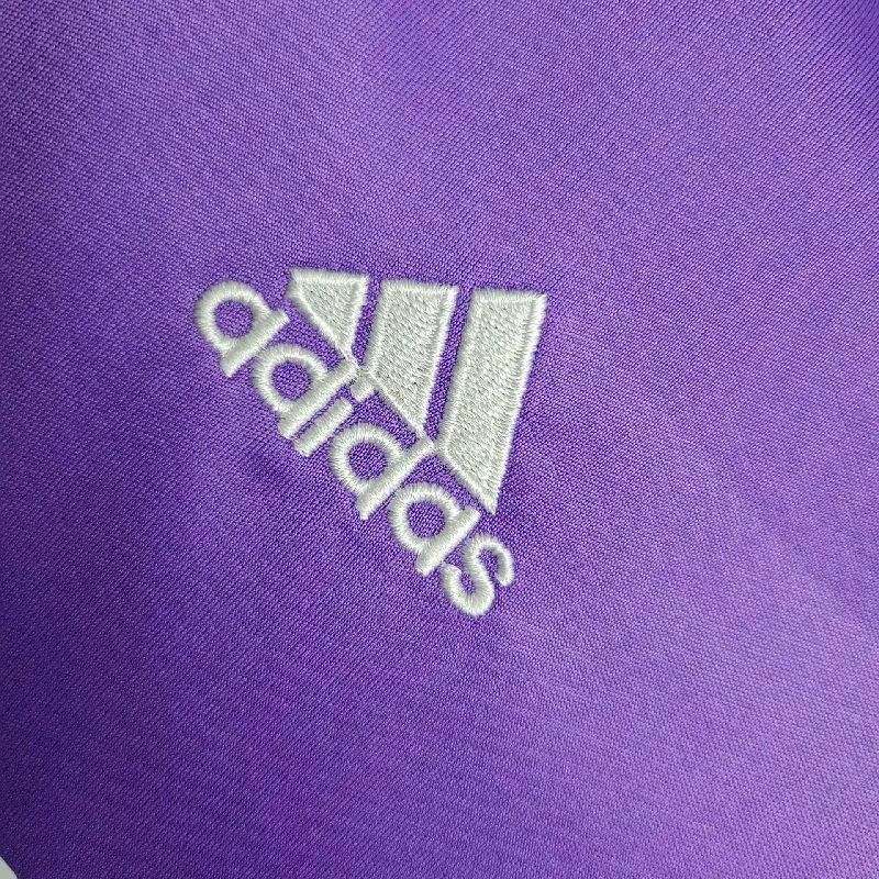 Camisa e shorts retrô infantil do Real Madrid 2017/18