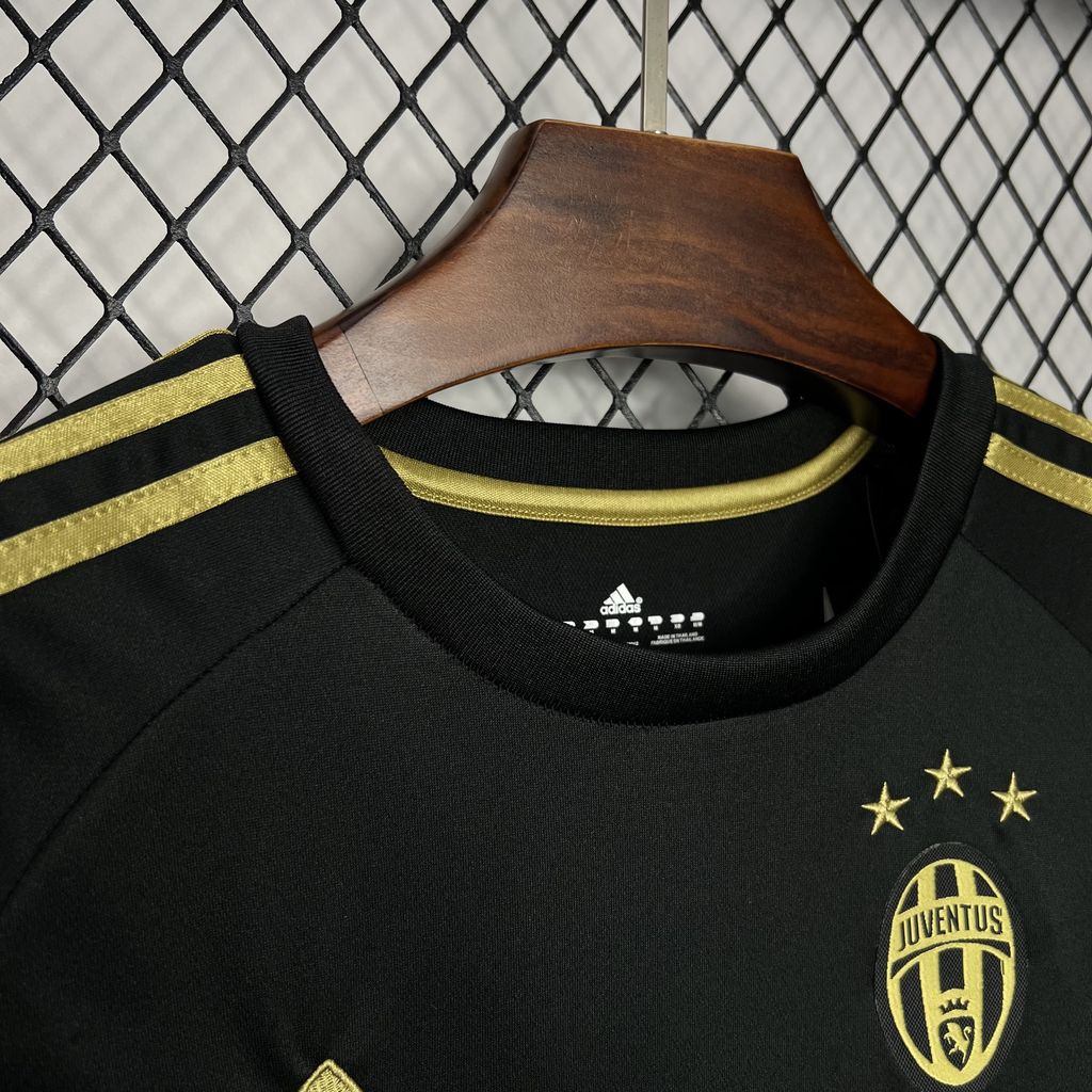Juventus 2015/16 Third Retro Jersey