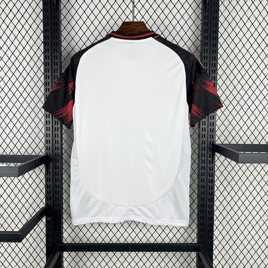 Camisa reserva do Flamengo 2025/26 vazada