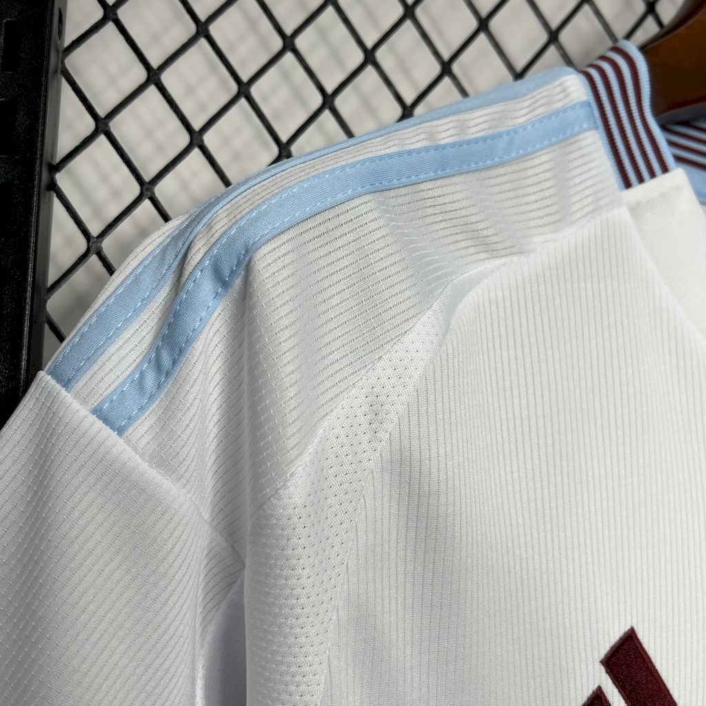 Camisa reserva do Aston Villa 2024/25
