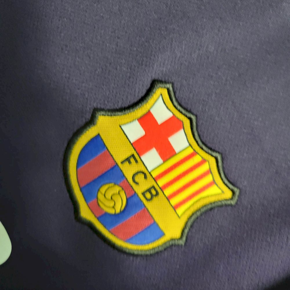 Barcelona 2016/17 Away Long Sleeves Retro Jersey