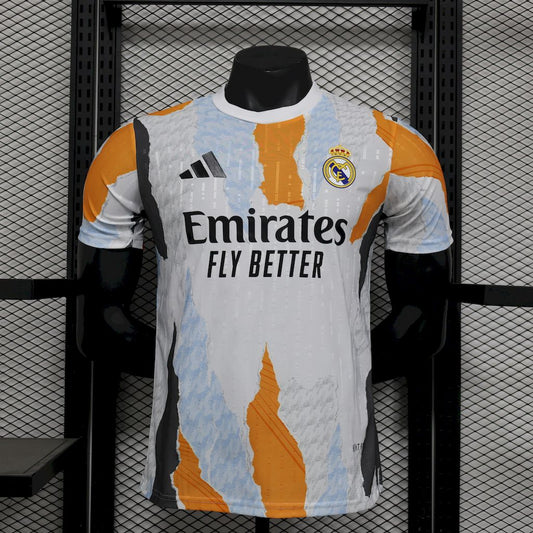 Camisa pré-jogo do Real Madrid 2024/25, versão jogador
