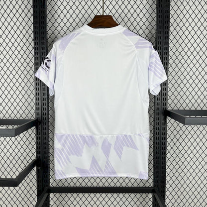 Camisa reserva do Manchester United 2025/26