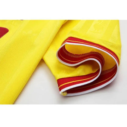 Camisa retrô da terceira Copa da Inglaterra do Liverpool 1985/86