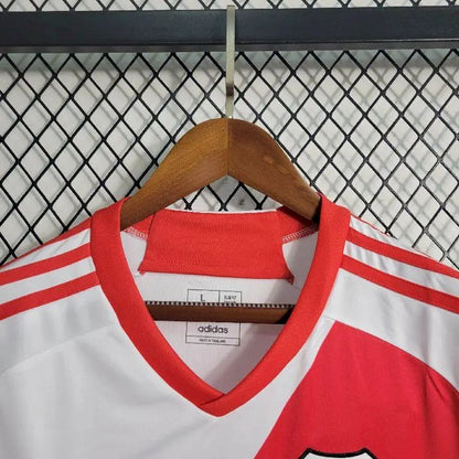 Camisa titular do River Plate 2023/24