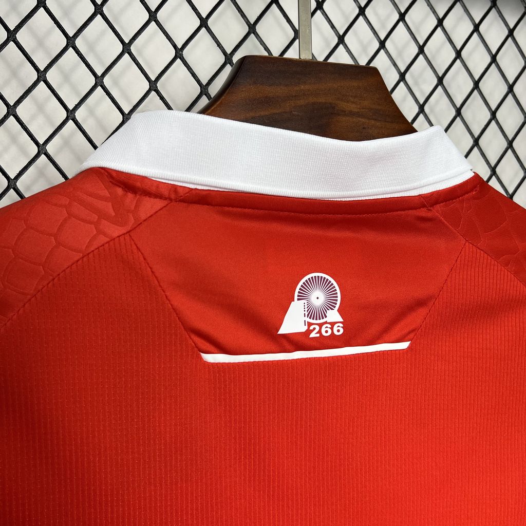 Camisa titular do Wrexham 2024/25