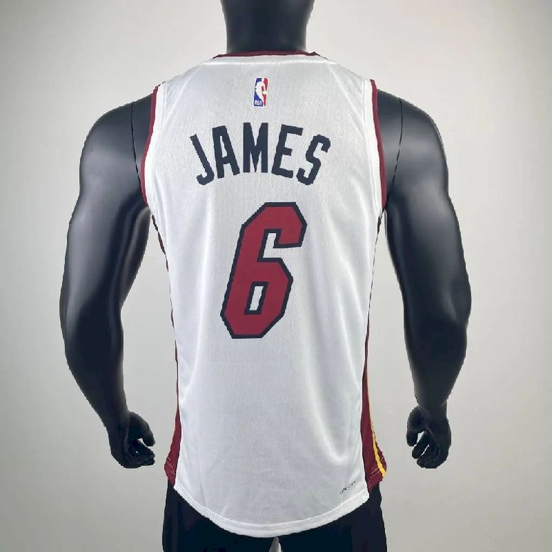 Camisa masculina do time LeBron James White