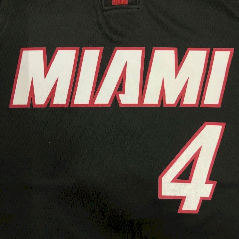 Camisa preta masculina Victor Oladipo Team – Edição de 75º aniversário