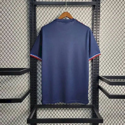 Camisa co-branded do Arsenal 2023/24