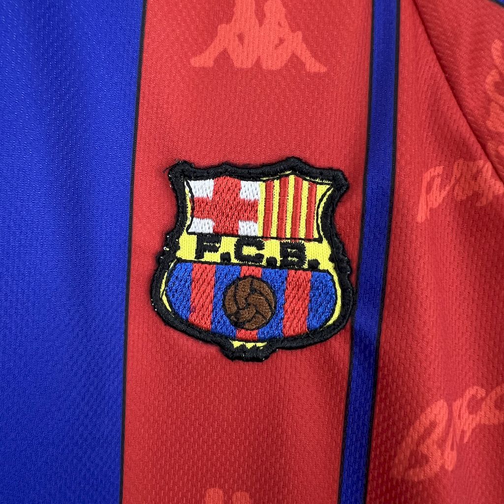 Camisa retrô principal do Barcelona 1997/98