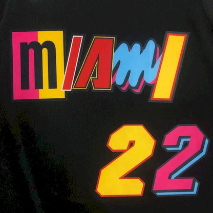 Camisa masculina Jimmy Butler preta 2021-22 Swingman Team – Edição City