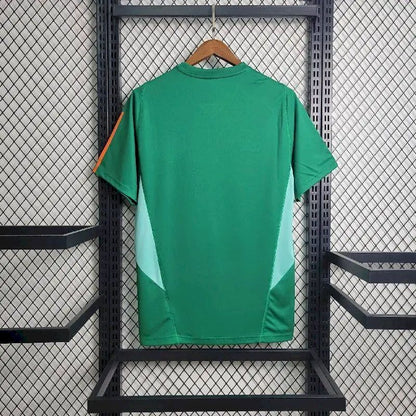 Camisa de treino pré-jogo do Manchester United 2023/24
