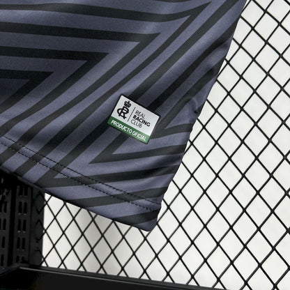 Camisa de goleiro preta do Racing de Santander 2024/25