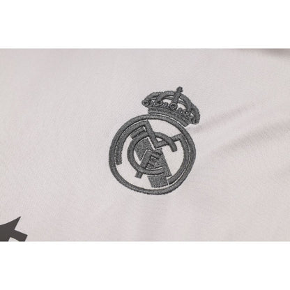 Camiseta regata e short adulto Real Madrid 2024/25 815
