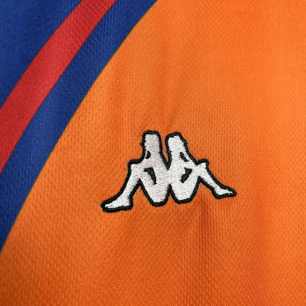 Camisa retrô alternativa do Barcelona 1997/98