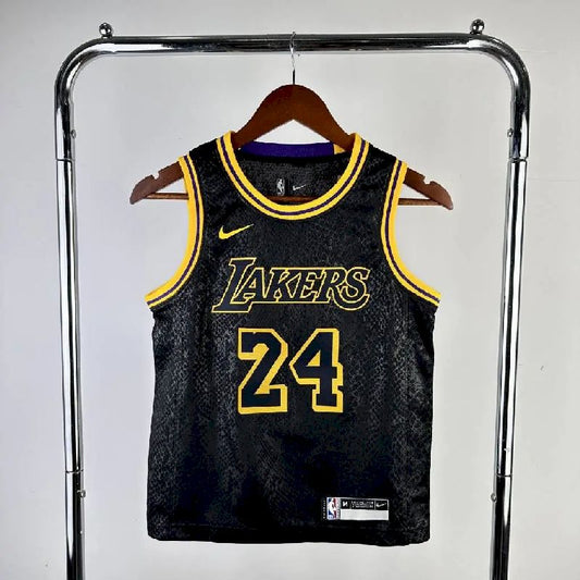 Camisa preta do time juvenil Kobe Bryant