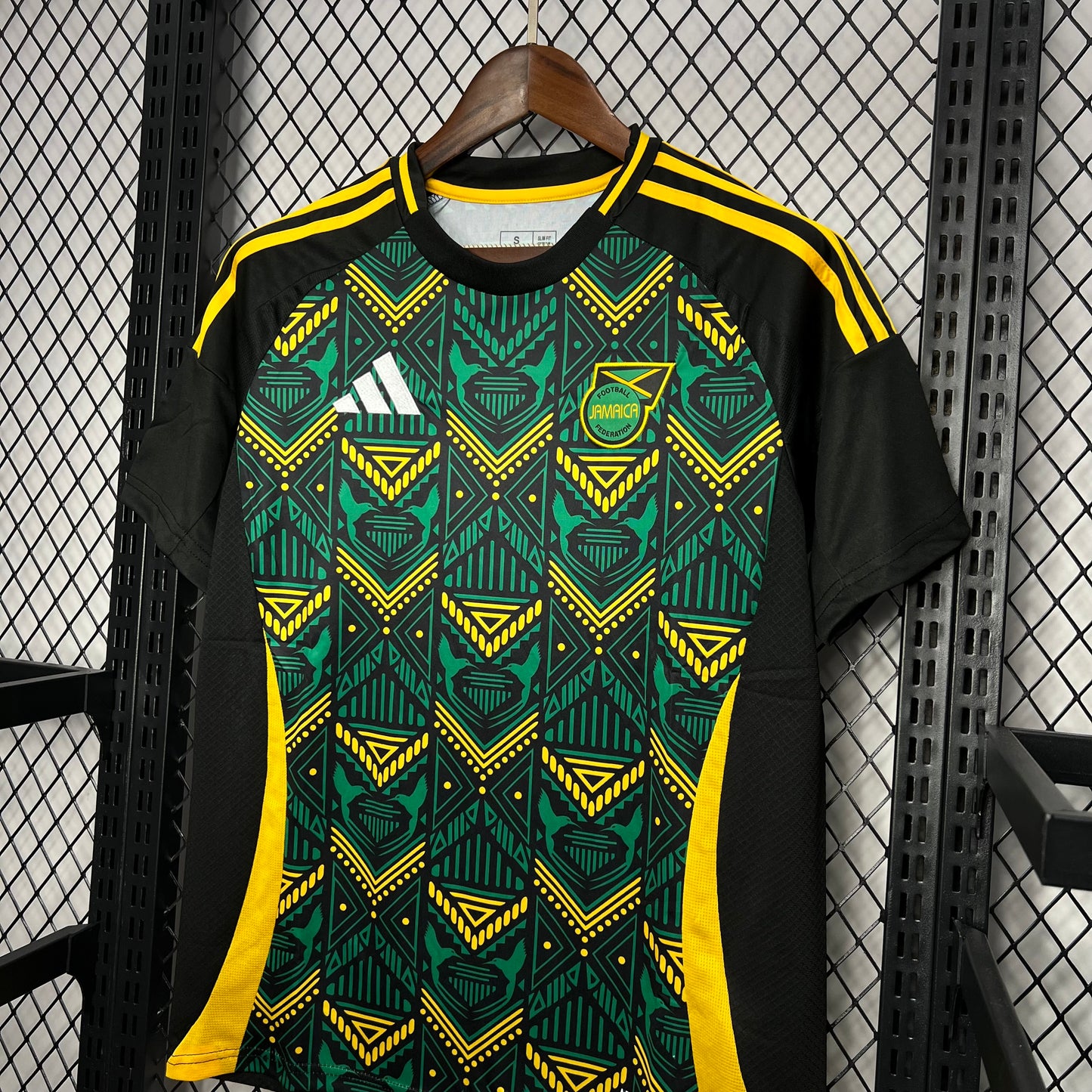 Camisa reserva da Jamaica 2024/25