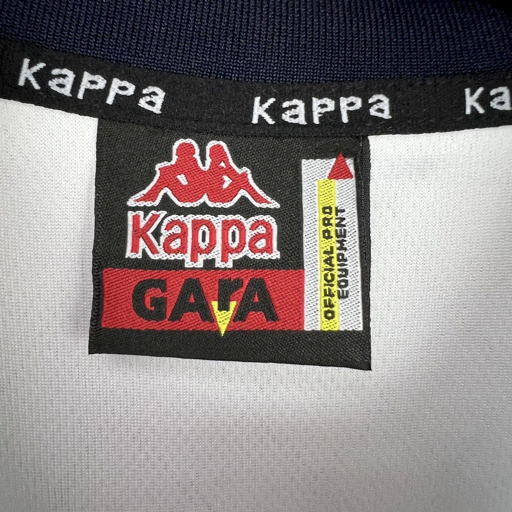 Camisa retrô reserva do Manchester City 1997/98