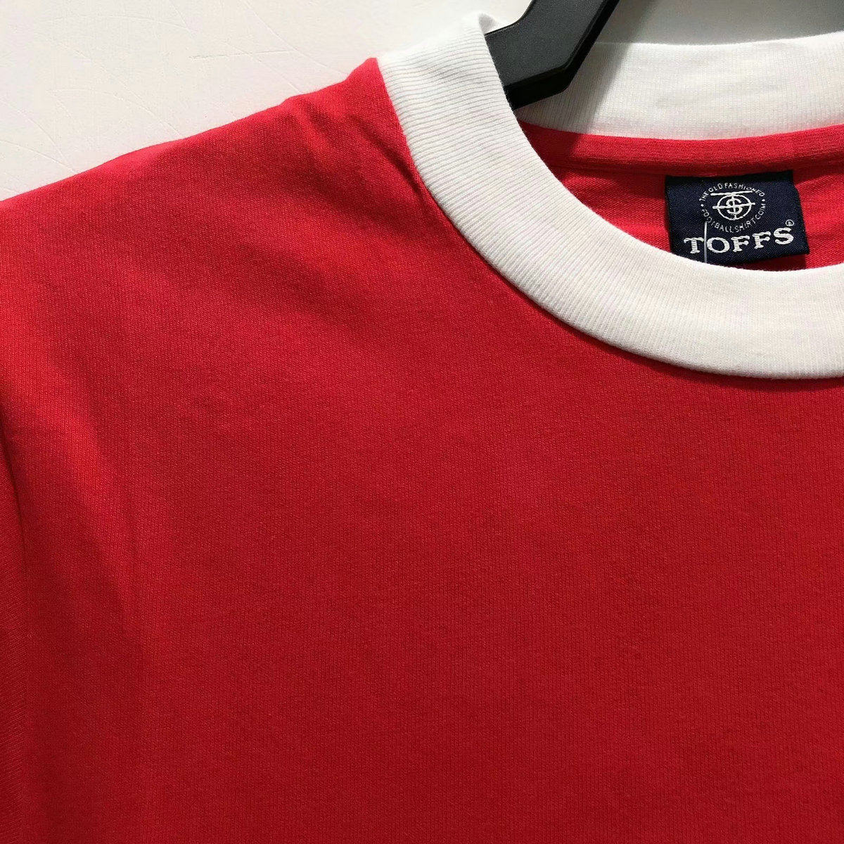 Camisa retrô do Liverpool da final da Copa da Inglaterra de 1965