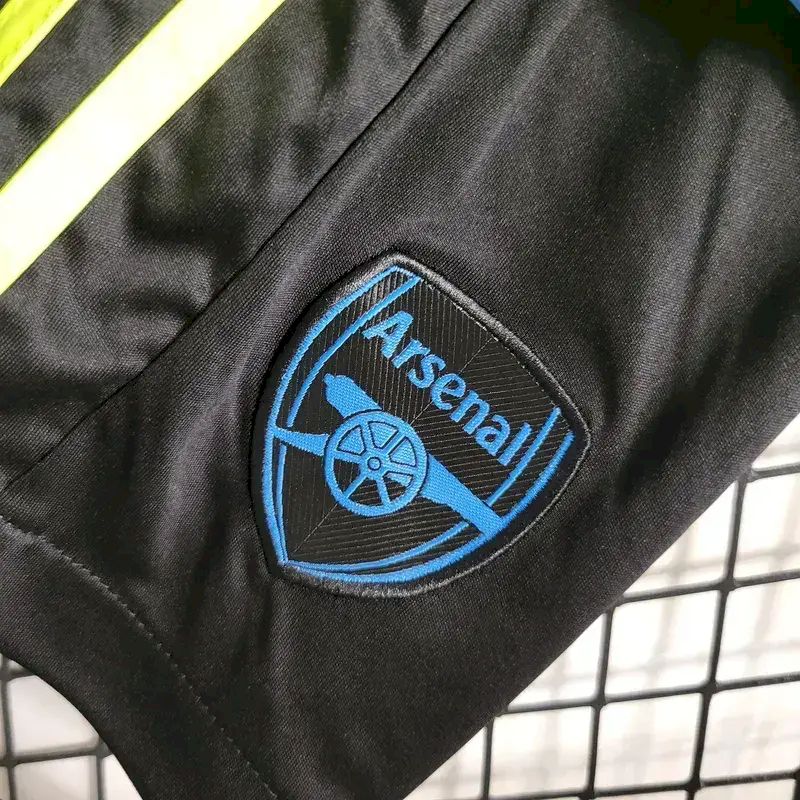 Arsenal 2023/24 Away Kids Kit