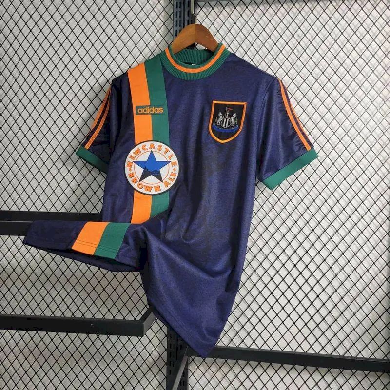 Camisa retrô reserva do Newcastle United 1997/98
